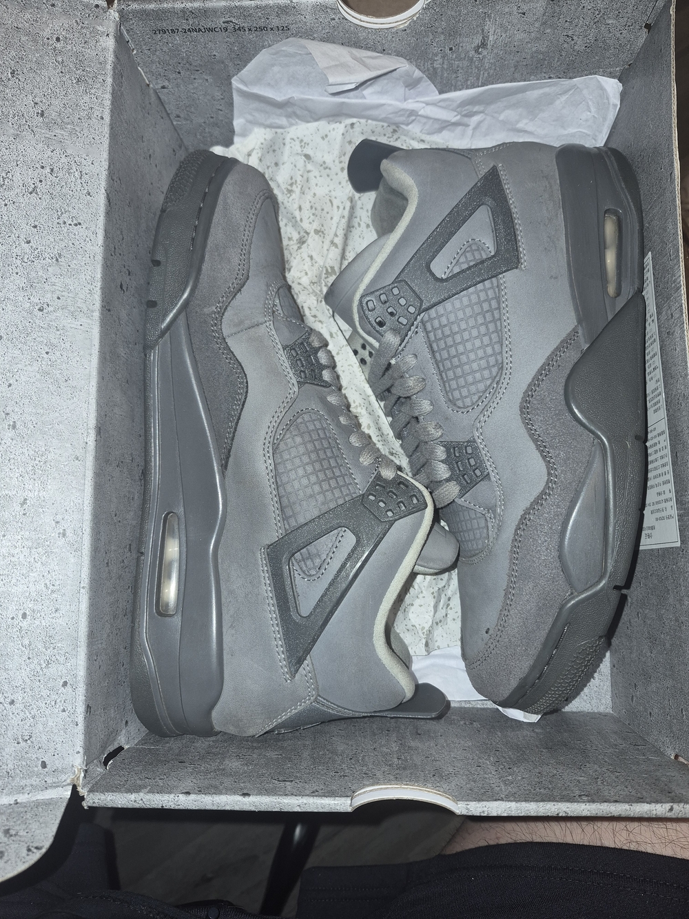 Jordan 4 Wet Cement Sz 9 GREAT CONDITION🔥🔥